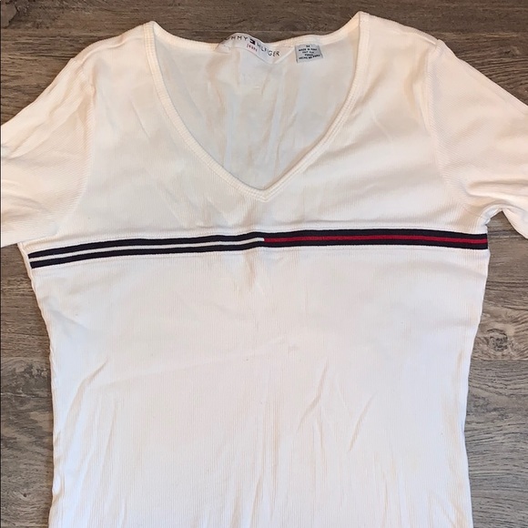 TOMMY HILFIGER Ribbed Tee - Picture 3 of 5